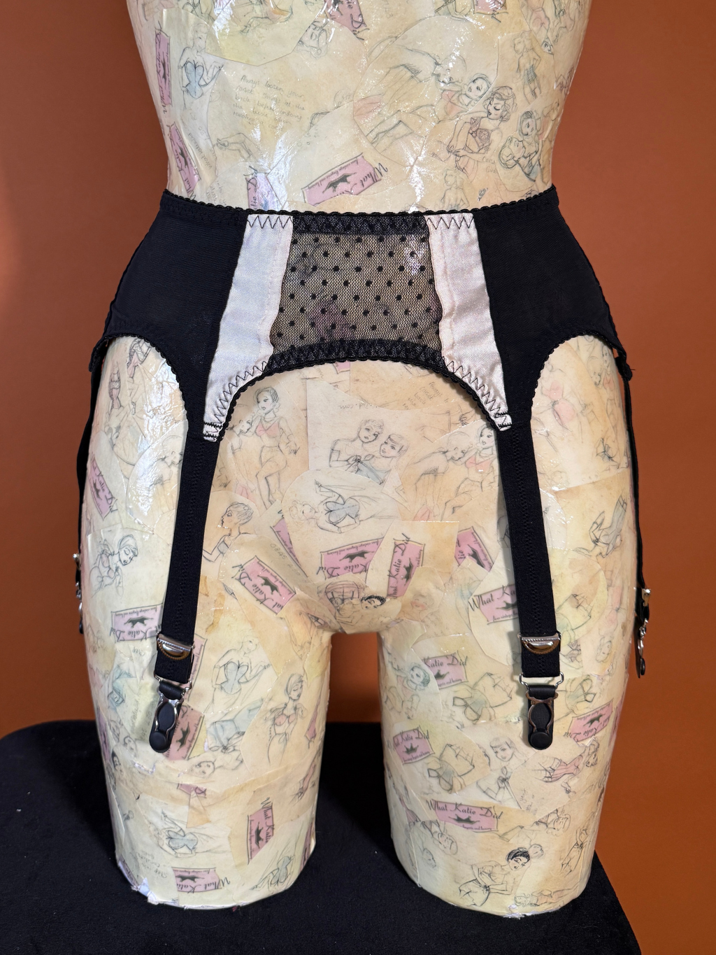 Maitresse Narrow Suspender Belt Black 6 Strap Suspender Belt What Katie Did Maitresse Narrow Suspender Belt Black 6 Strap Suspender Belt What Katie Did