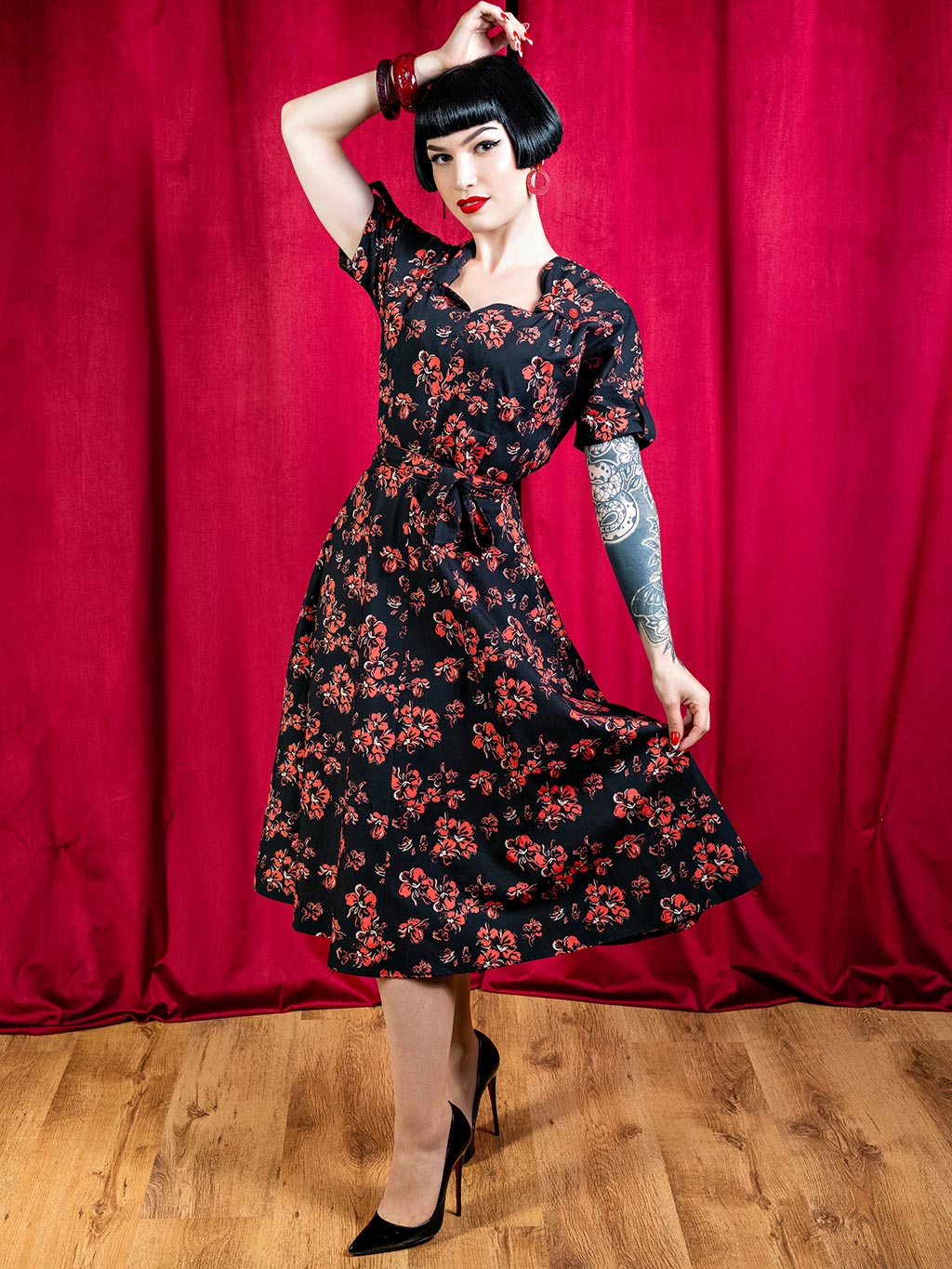 Dolly 1940s Black &amp; Red Floral Dress V021BRC