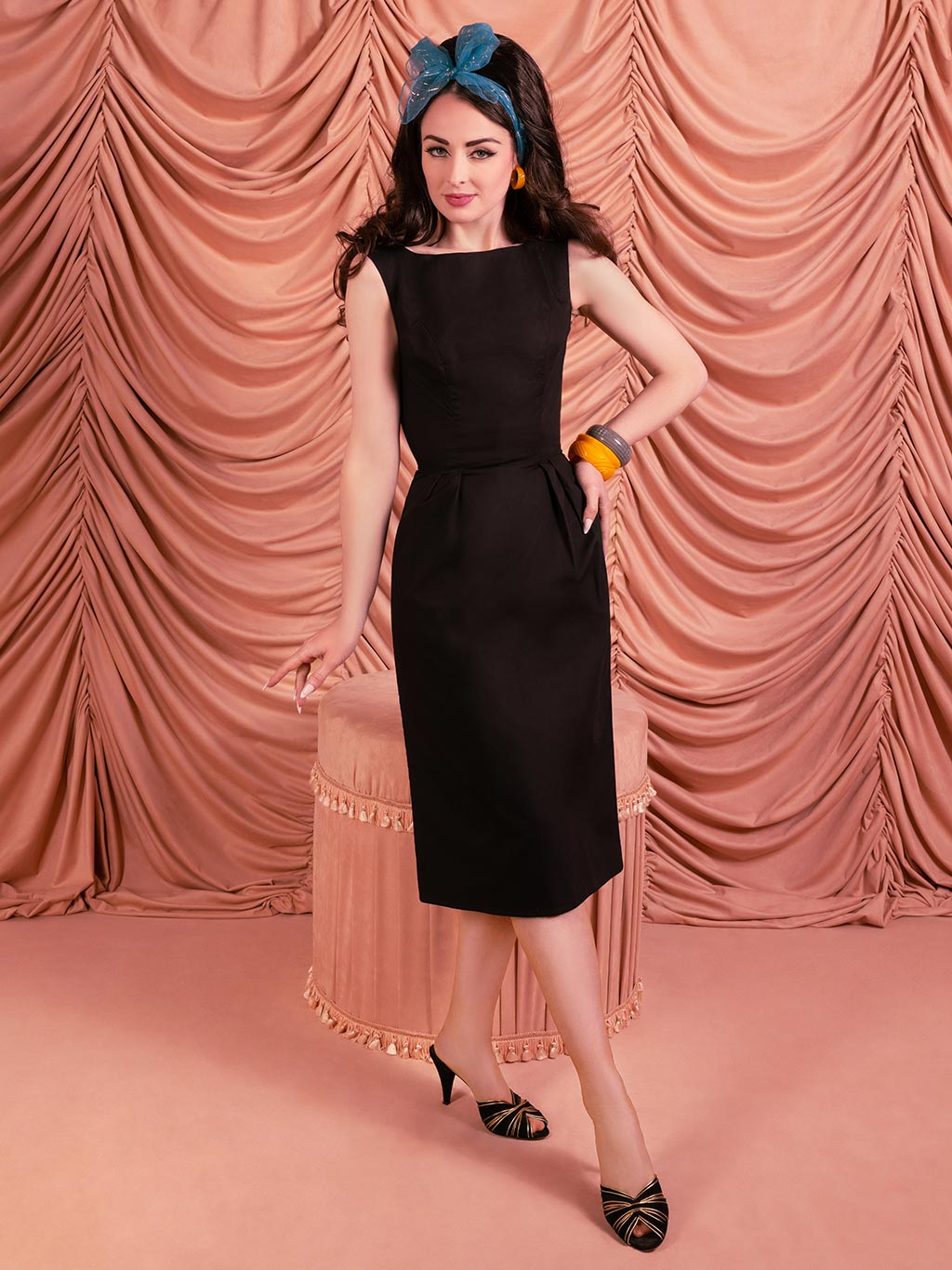 1960s black cotton fitted pencil dress