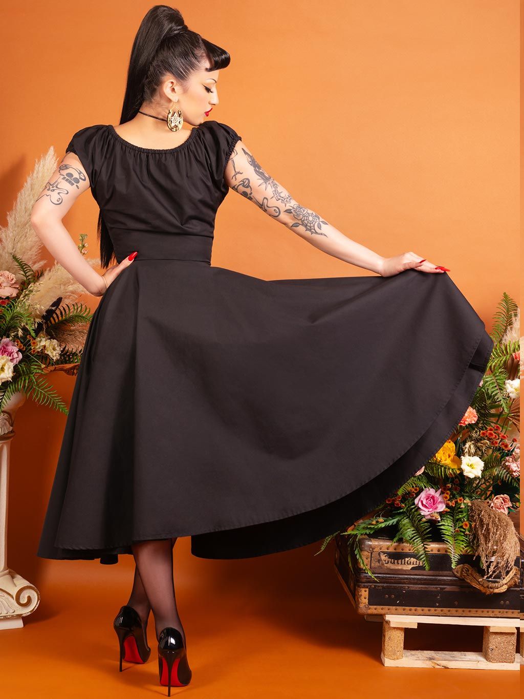 1950s Rita Black Milkmaid Dress V017BC