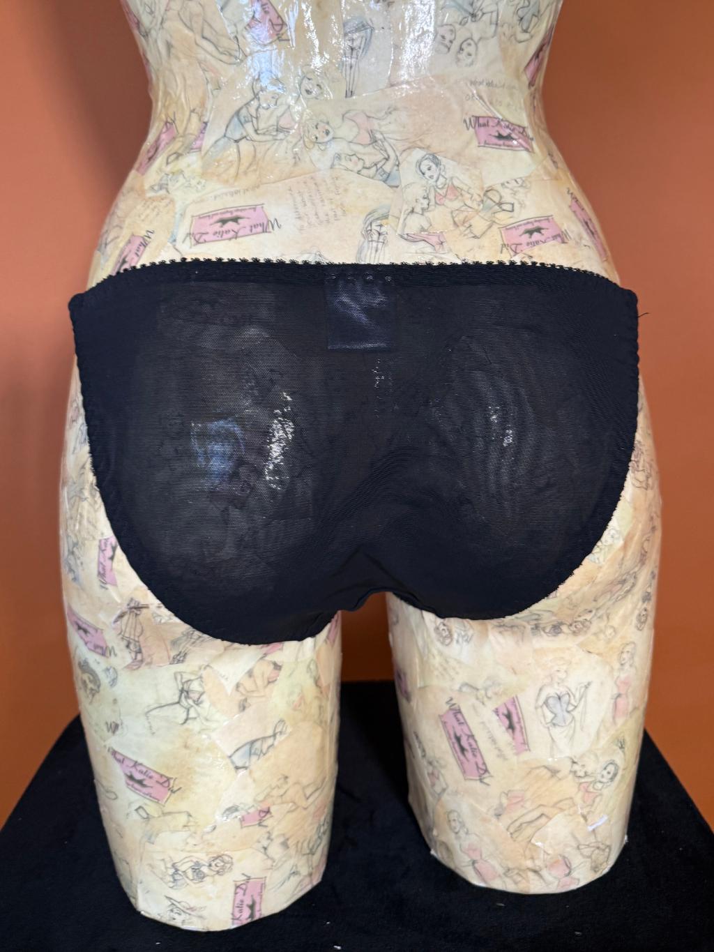 AL19 Black Kate Little Knickers UK 10 US 6 / UK 12 US 8