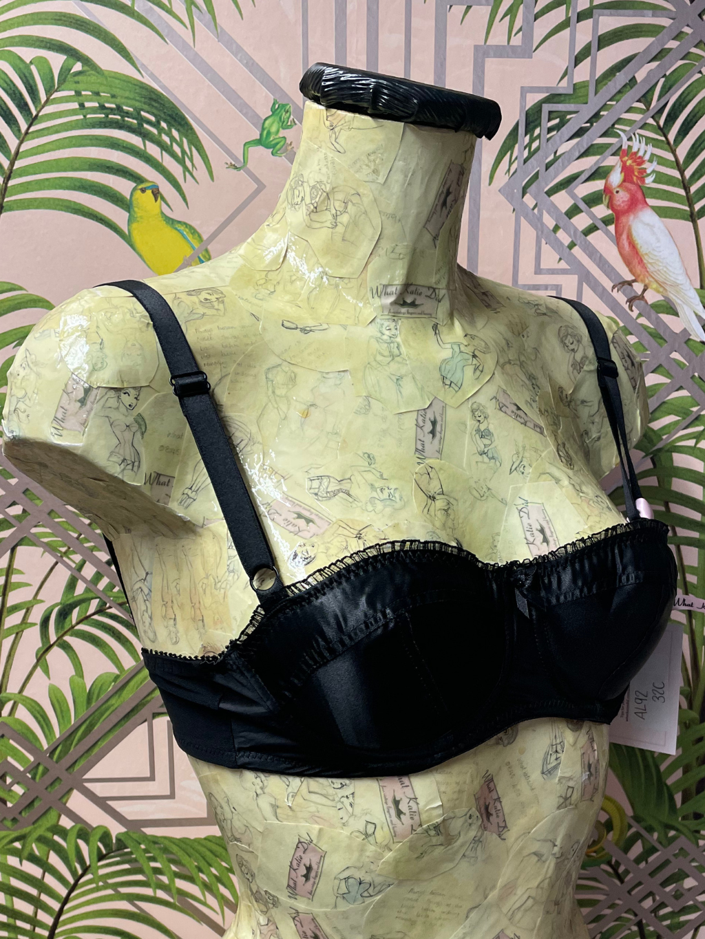 AL92 Black Glamour Bra, 32C, 34E