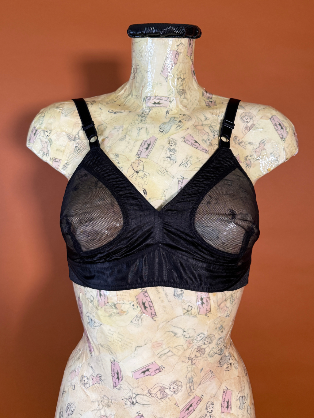 AL96 1940s Black Sheer Bra 32DD
