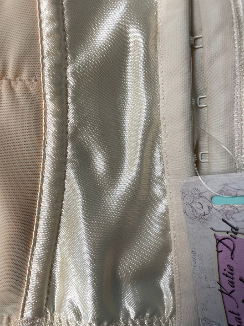 BF005 SECOND Waspie UK 10/ US 6