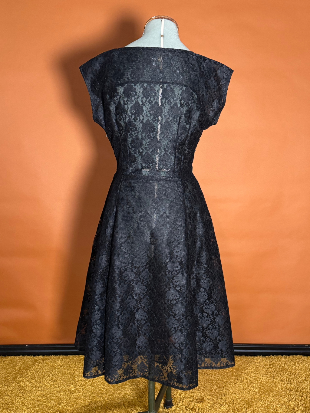 SD006 SAMPLE Black Lace Dress UK 10 / US 6