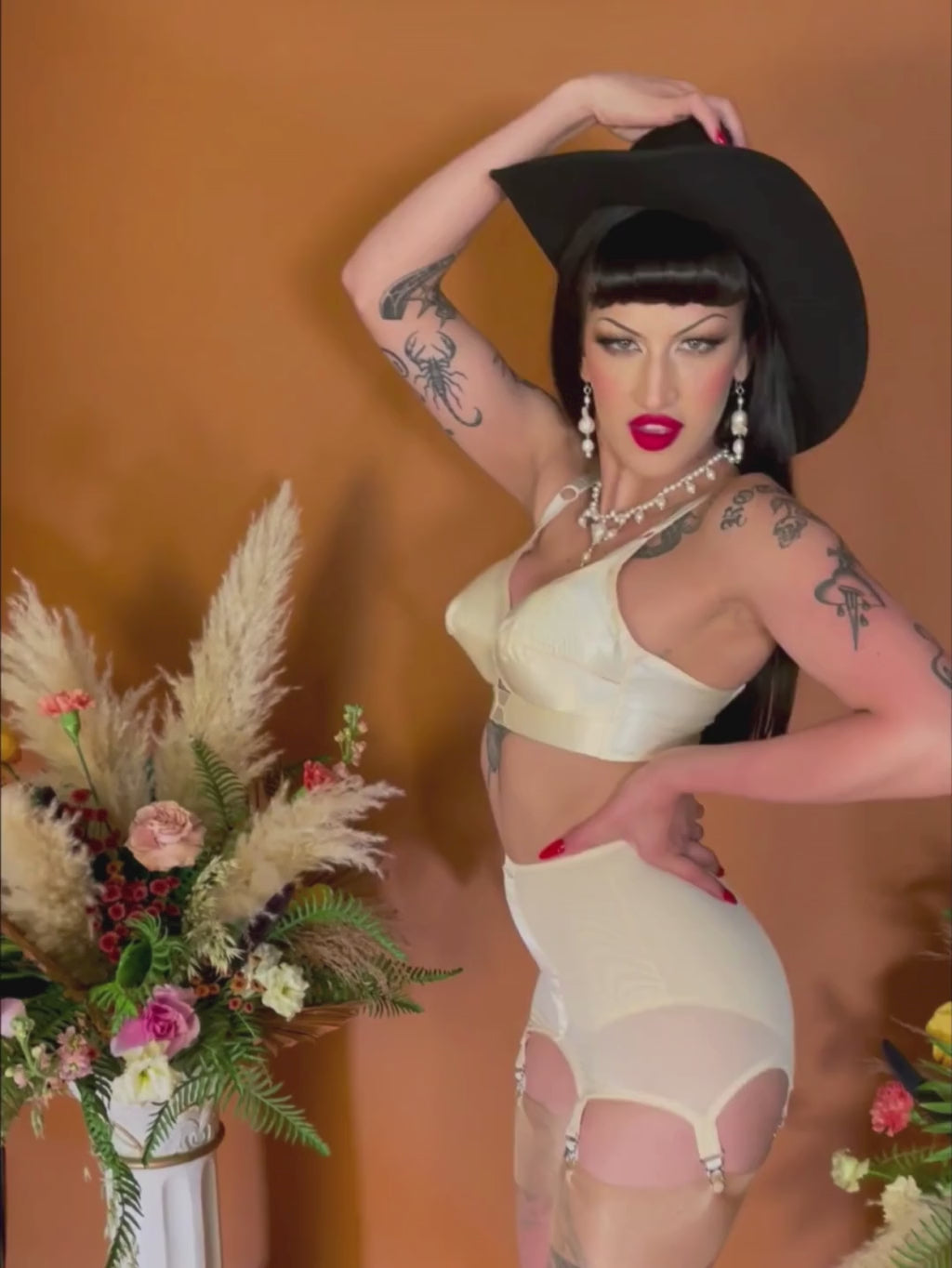 Harlow Vintage Peach Girdlette H2128