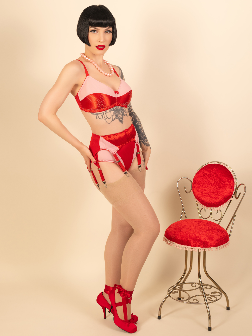 Allure Semi Opaque  RHT Stockings Vanilla