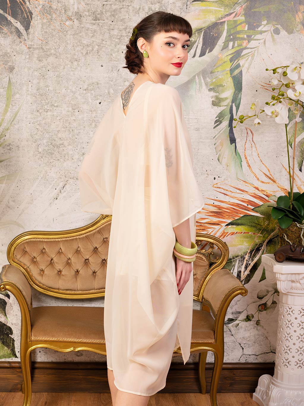lightweight summer sheer kaftan robe in peach georgette