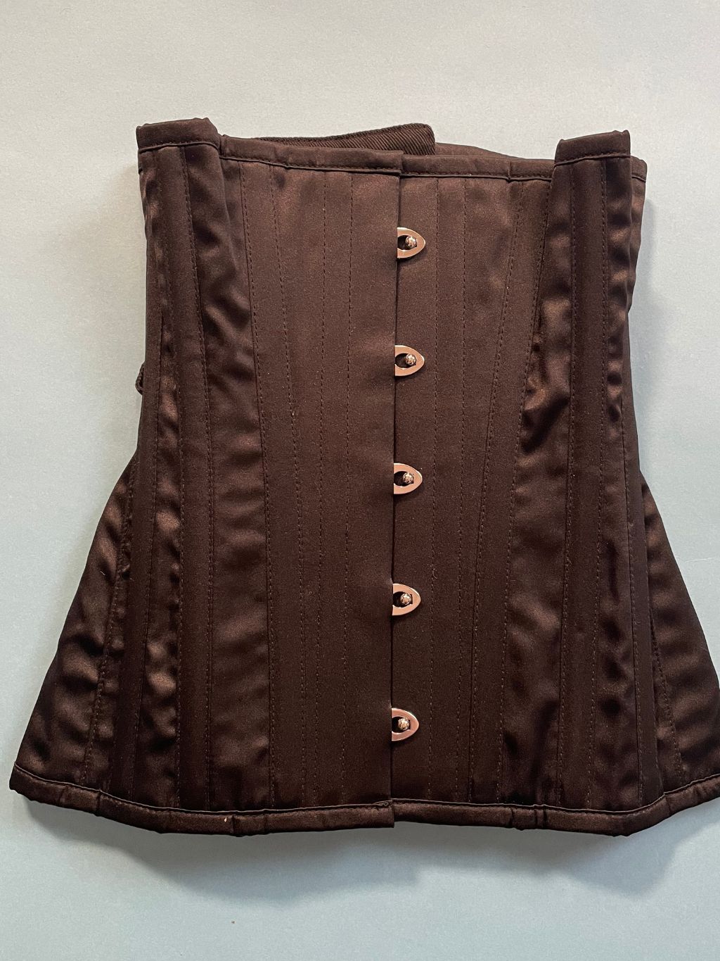 VC023 Mae Corset Shoot Sample 18"