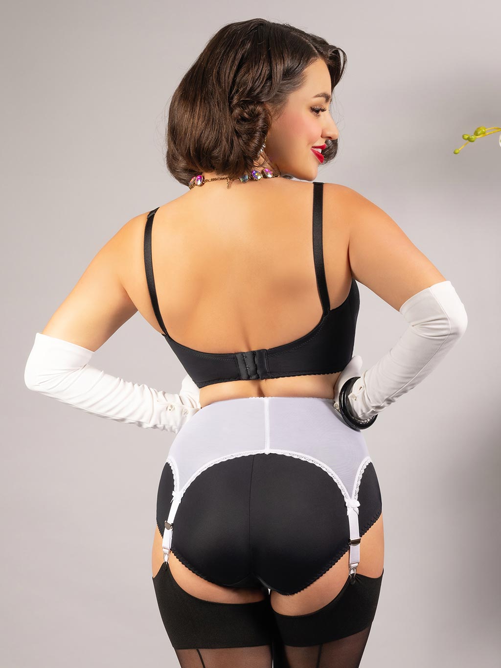 White Pull-On Suspender Belt: Limited Edition Elegance & Comfort What Katie Did White Pull-On Suspender Belt: Limited Edition Elegance & Comfort What Katie Did