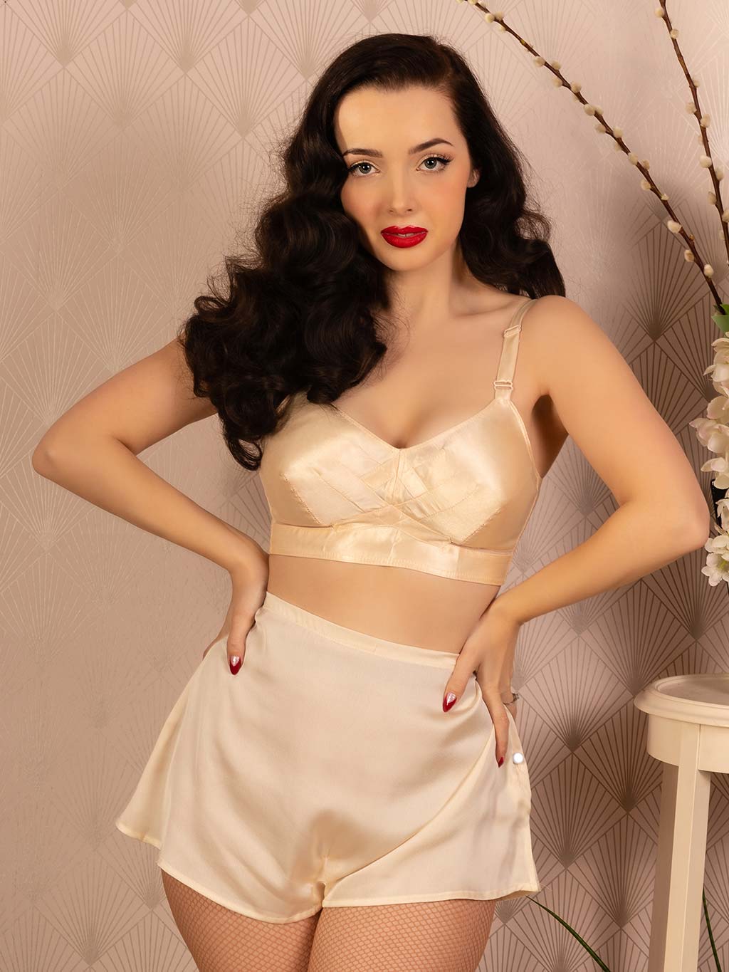 Vintage and Retro inspired underwired bras up to a G Cup and front