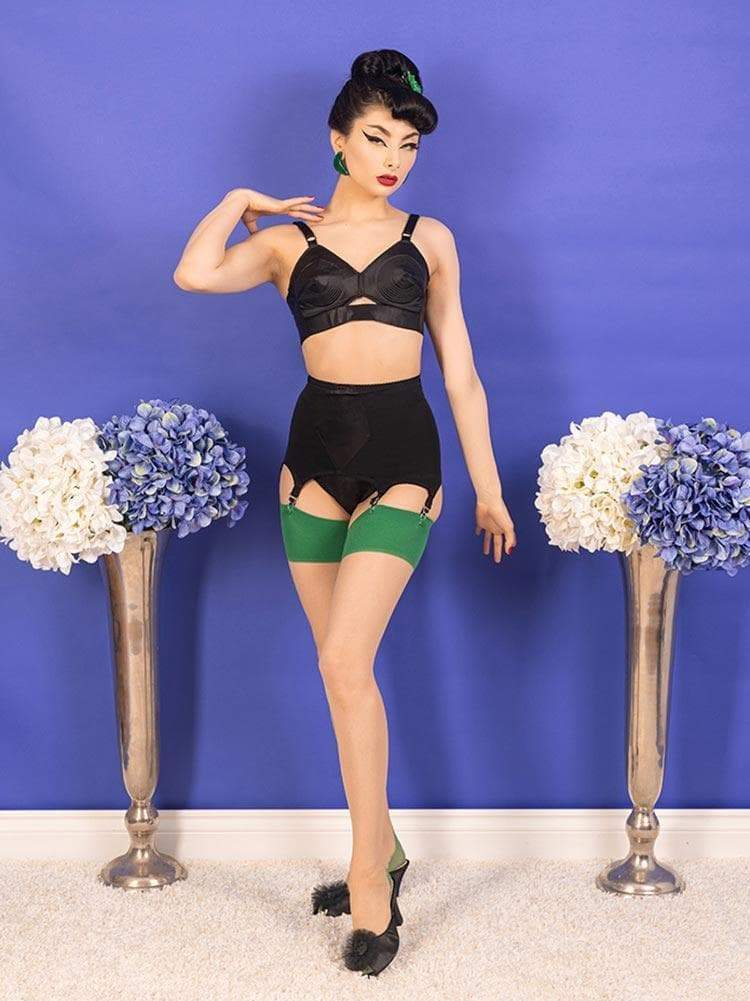 Glamour contrast green seamed stockings by What Katie Did. 1950s inspired seamed stockings with nude leg and contrasting green seam. Shop seamed stockings as What Katie Did