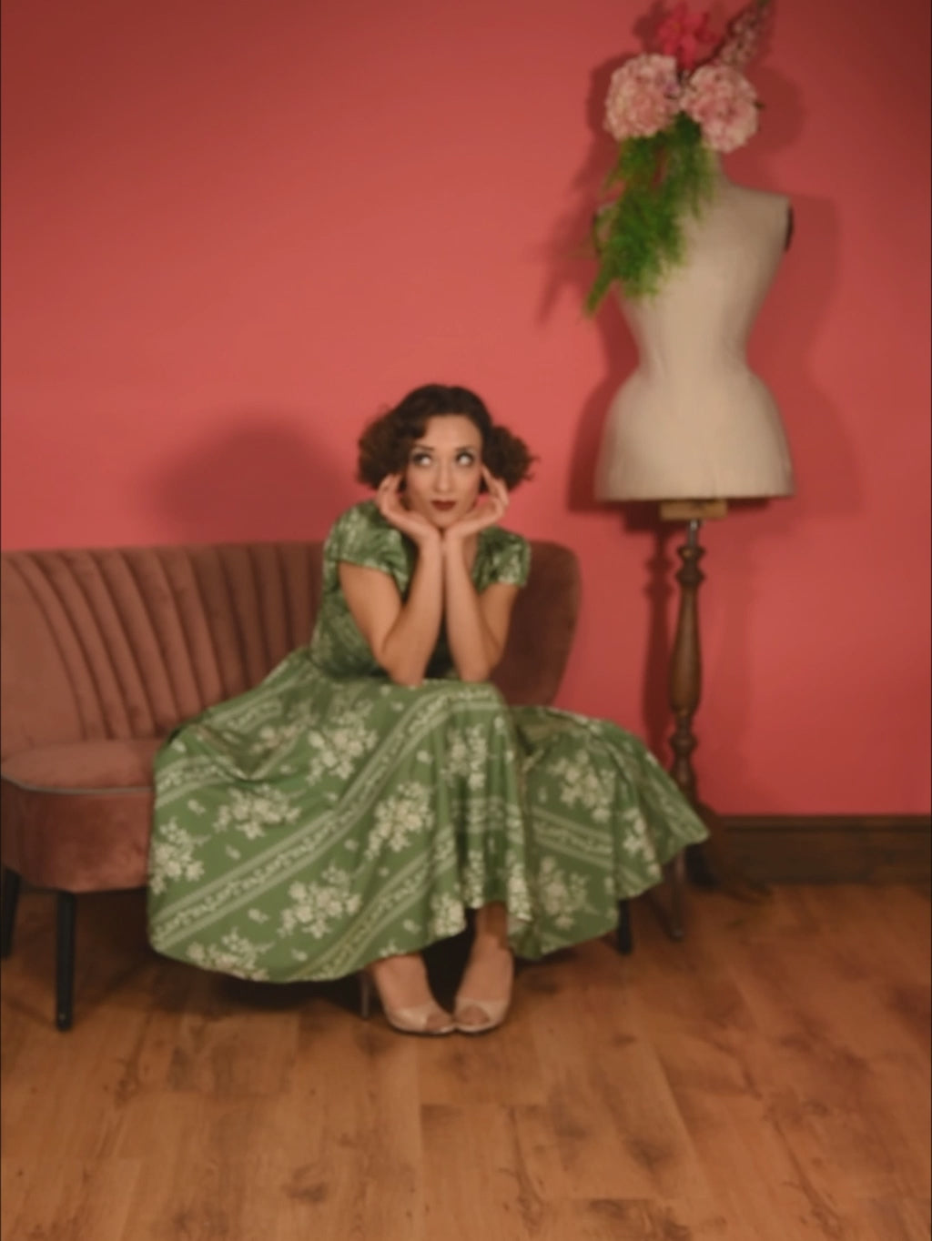 1950s green peasant dress