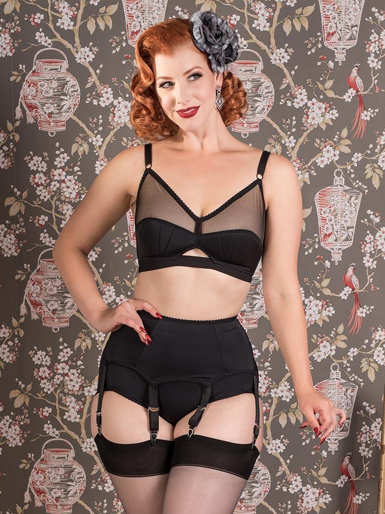 Liz 6 Strap Suspender Belt Classic Black 6 Strap Garter Belt What Katie Did Liz 6 Strap Suspender Belt Classic Black 6 Strap Garter Belt What Katie Did